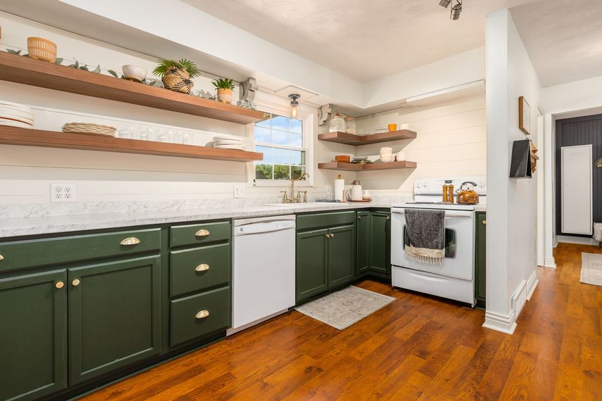 004_ Newark OH 43055 USA035