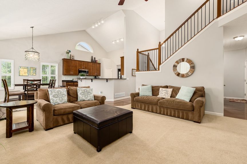 004_ Newark OH 43055 USA055