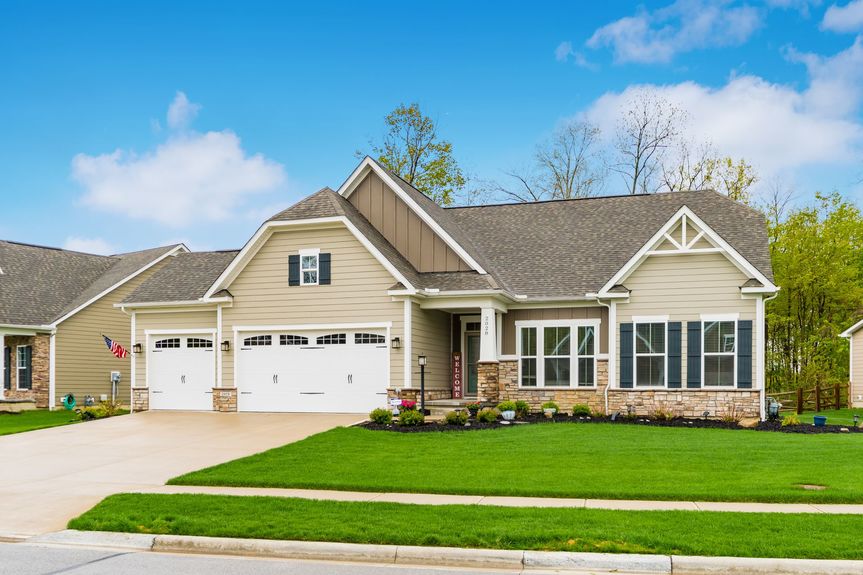 004_OM- 2028 Pine Hills Dr116