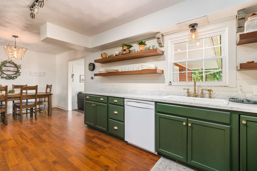 005_ Newark OH 43055 USA029