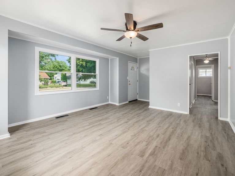 005_th St Newark OH 43055 USA