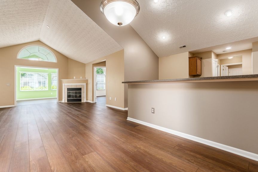 006_r New Albany OH 43054 USA