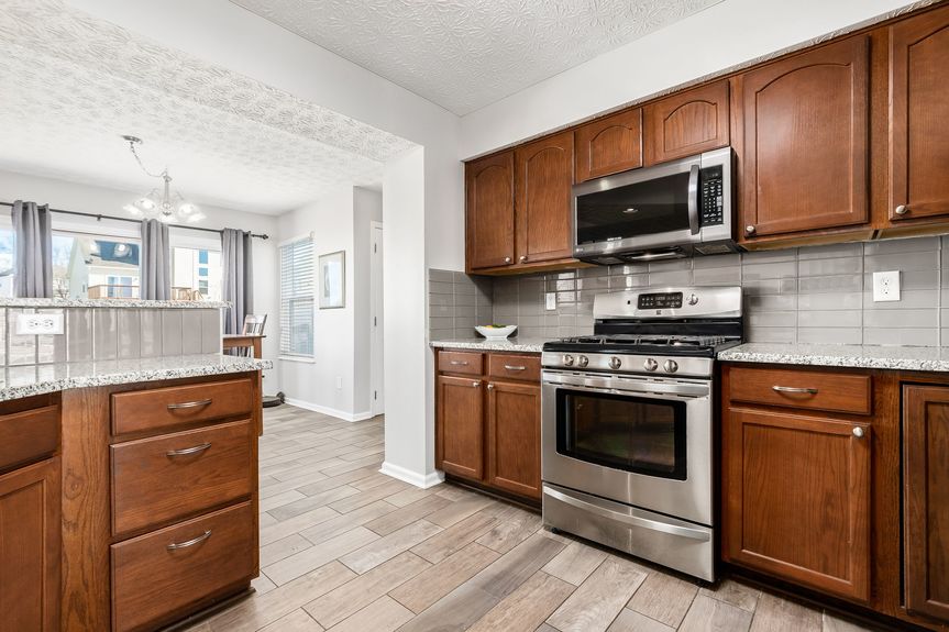 [007] 248 Auburn Dr, Newark, OH