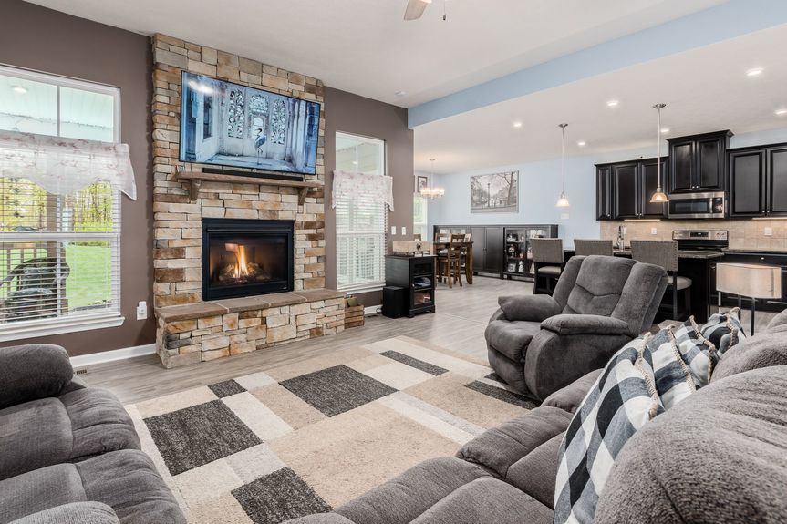 007_M- 2028 Pine Hills Dr017a