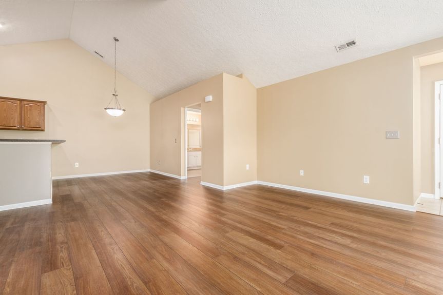 007_r New Albany OH 43054 USA