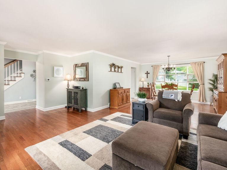 008_229_C &#8211; 1246 Pembroke 012