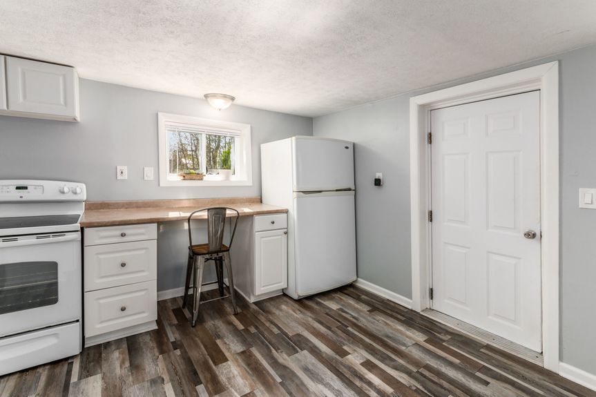 008_8f532e9b_E Bennington-038