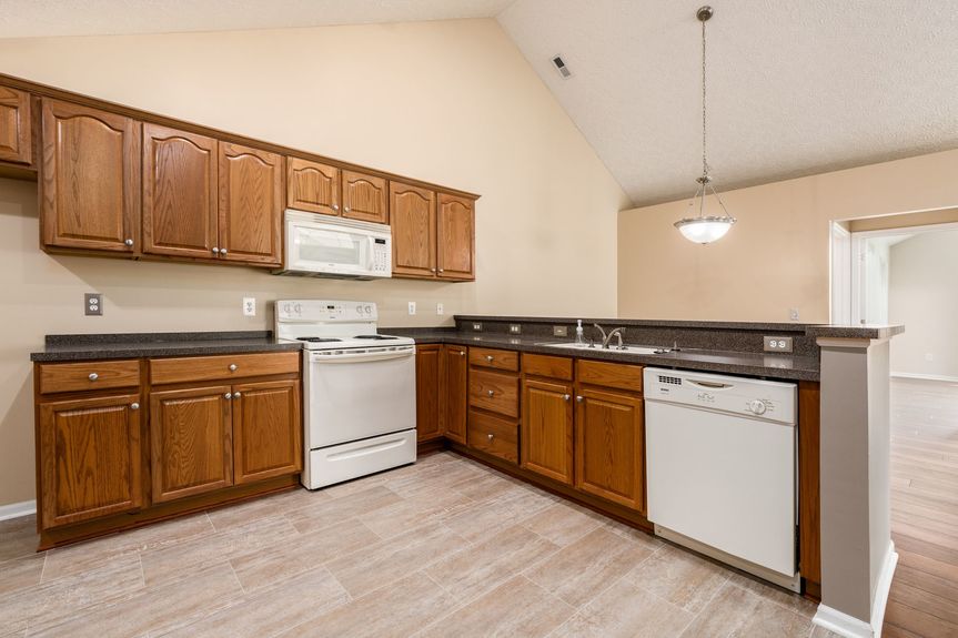 008_r New Albany OH 43054 USA