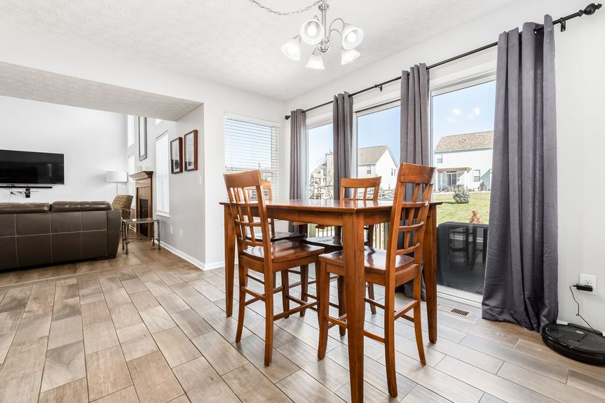 [009] 248 Auburn Dr, Newark, OH