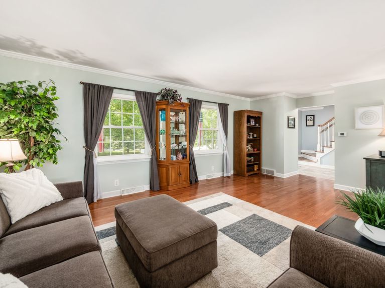 009_74b_C &#8211; 1246 Pembroke 015