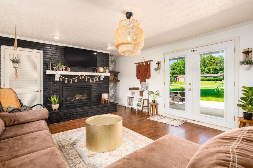 009_ Newark OH 43055 USA045