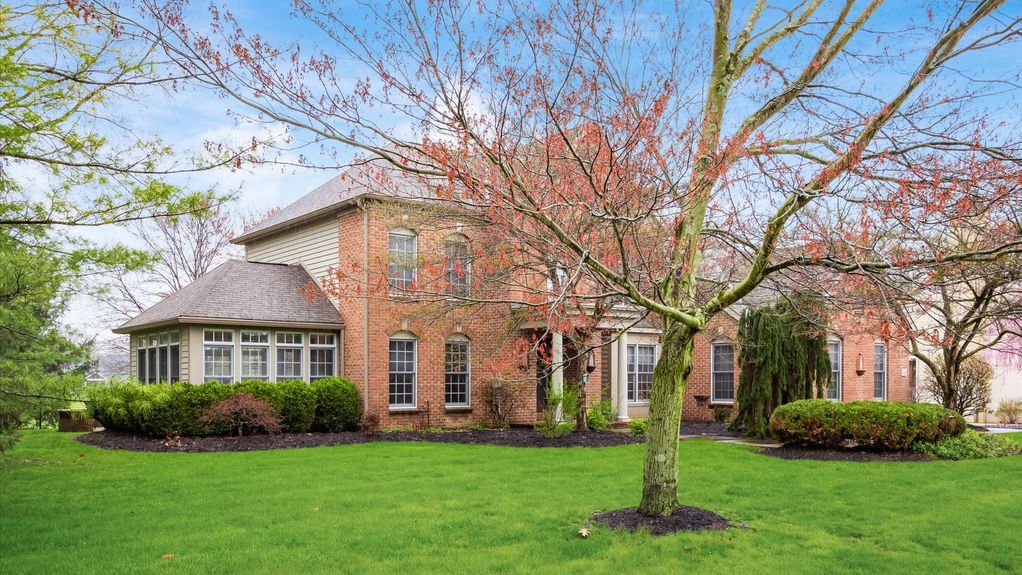 01-z 111 N Galway Dr188