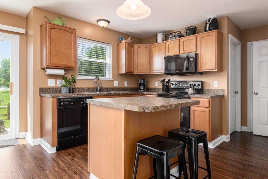 010_ Newark OH 43055 USA035