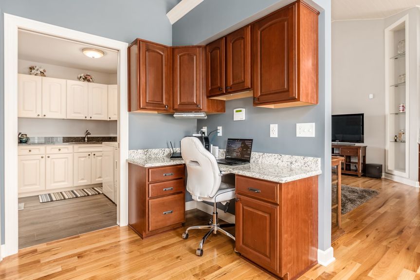 011_5_OM- 20 Gristmill Cir042