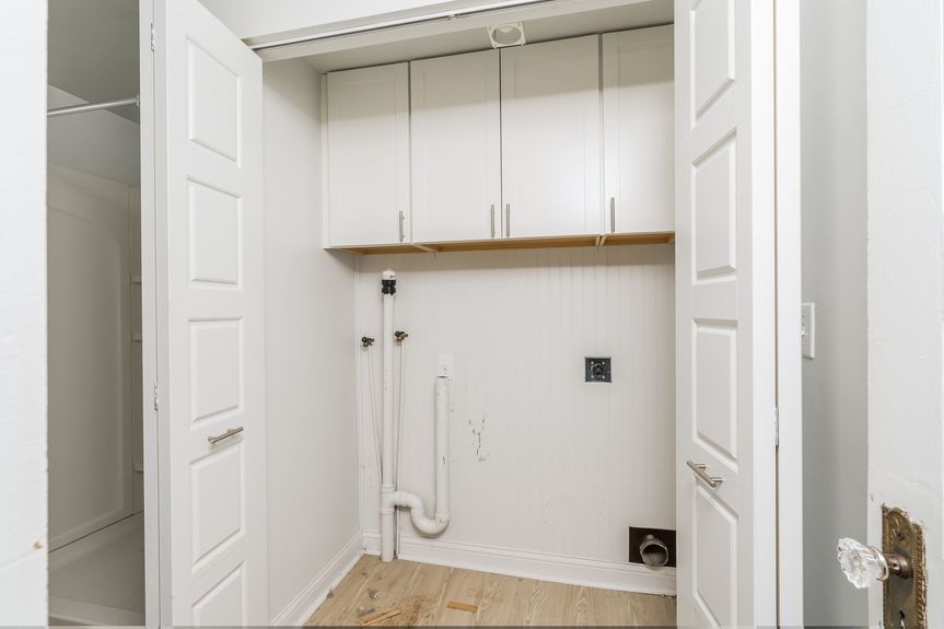 011__R 215 Mulberry Street070