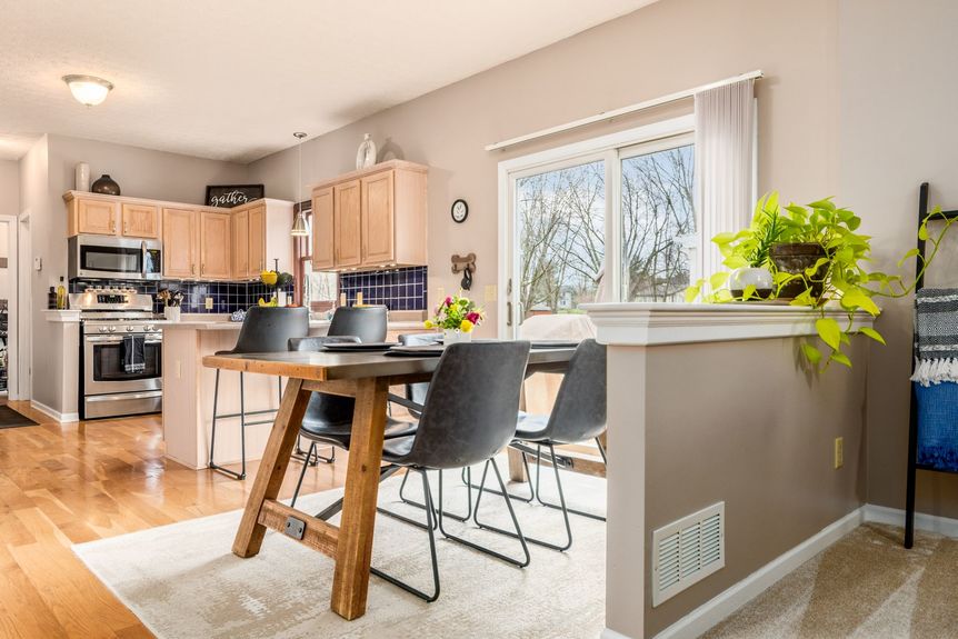 011_taskala OH 43062 USA230