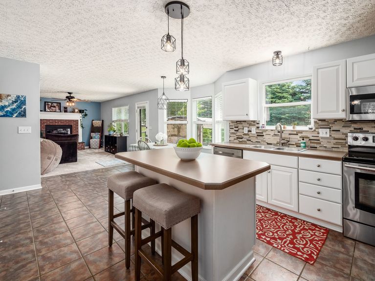 013_c7_C &#8211; 302 Streamwater044