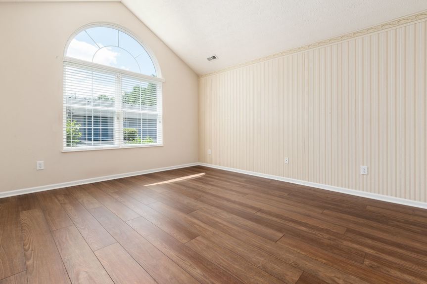 013_r New Albany OH 43054 USA