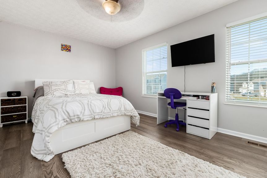 [014] 248 Auburn Dr, Newark, OH