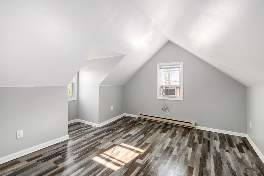 015_1a498f5a_E Bennington-009