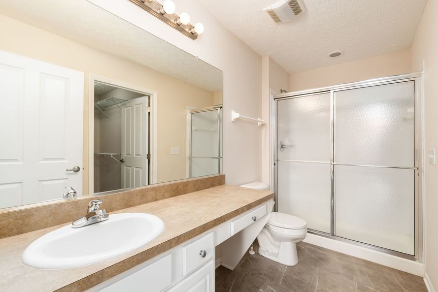 015_r New Albany OH 43054 USA