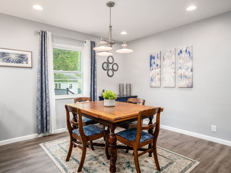 016_- 2165 Welsh Hills NE 021