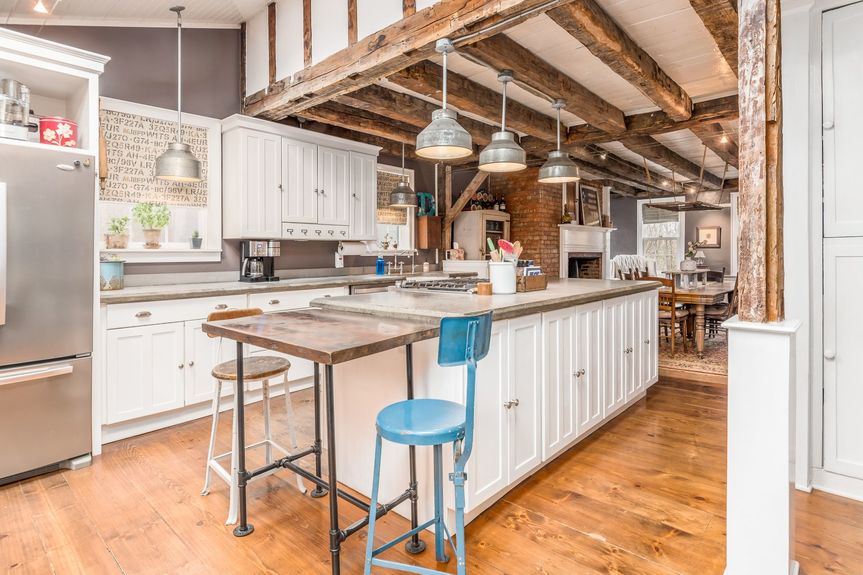 016_853f_OM- 301 Clouse Ln049