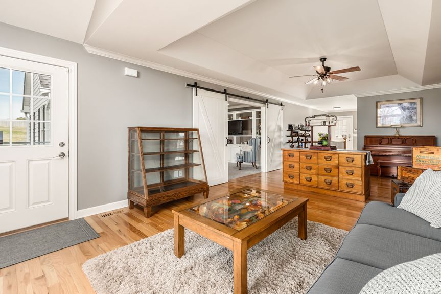 016_b_OM- 20 Gristmill Cir061