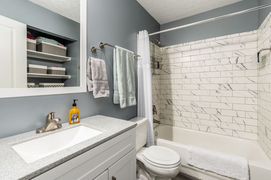 017_an Ct Newark OH 43055 USA