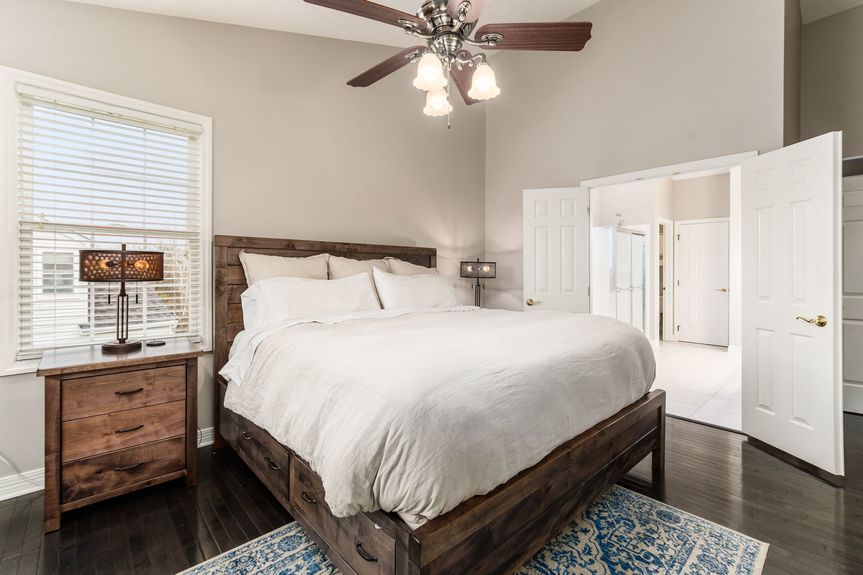 018_426 Crestview Woods Dr120