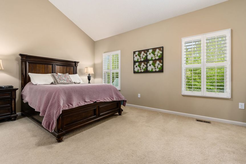 018_ Newark OH 43055 USA064