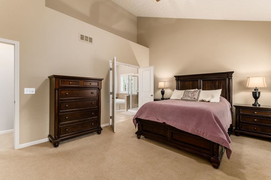 019_ Newark OH 43055 USA069