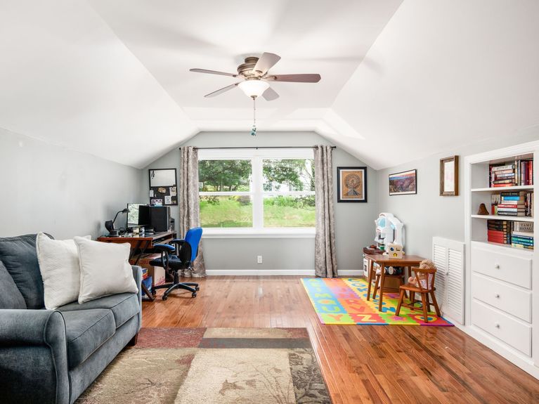 019_a57_C &#8211; 1246 Pembroke 066