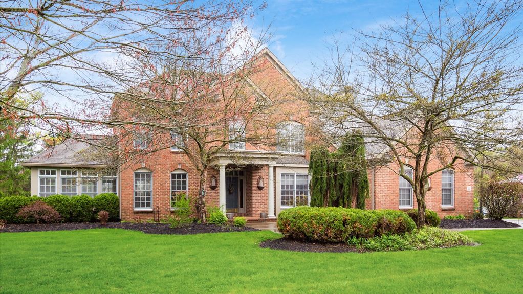 02-z 111 N Galway Dr189