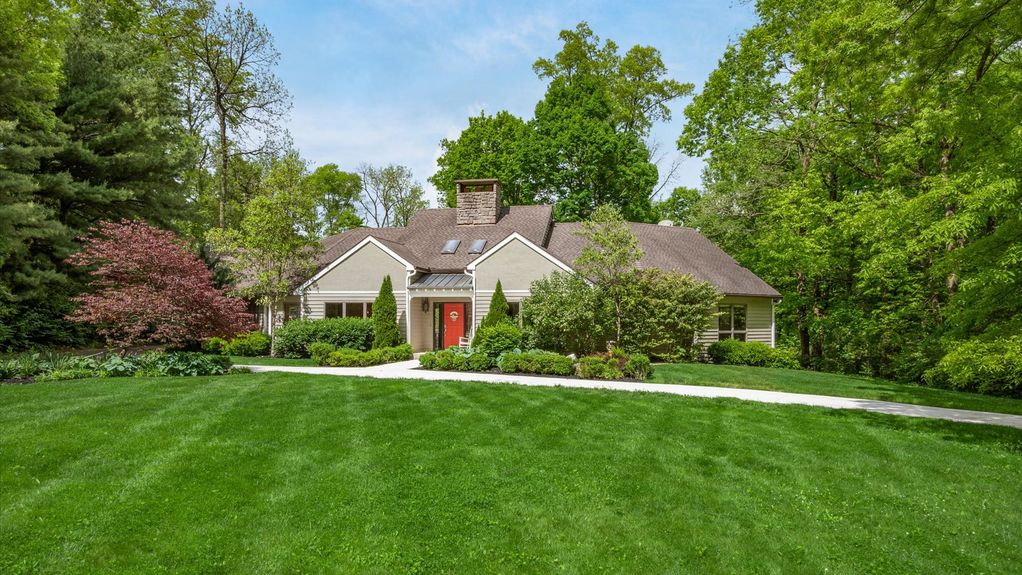 02-z 140 Pembroke Ln167-2