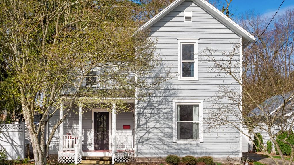 02-z 209 N Granger St075-2