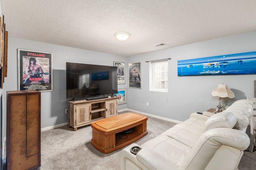 020_ Dr Delaware OH 43015 USA