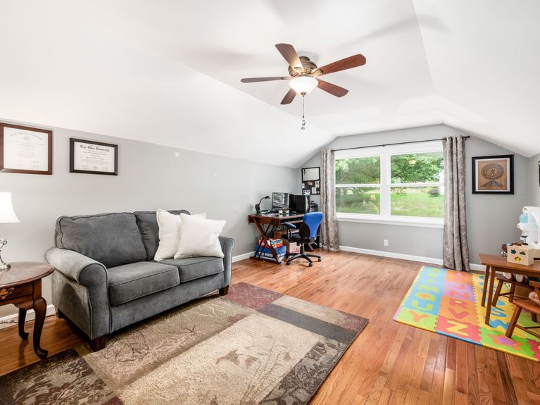 020_b57_C &#8211; 1246 Pembroke 069