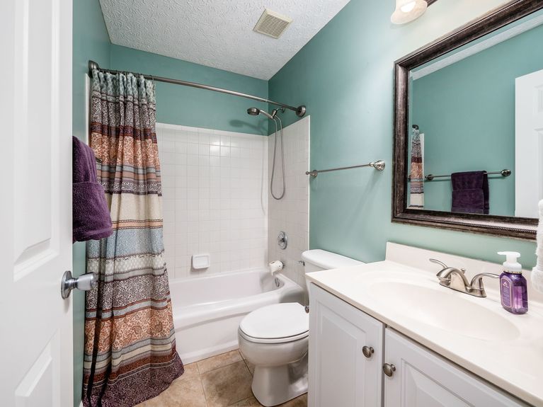 021_8e_C &#8211; 302 Streamwater068