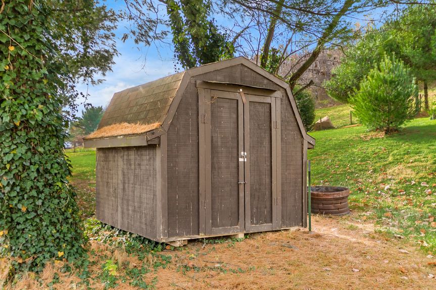 021_M- 11355 Hamby Hill Rd052