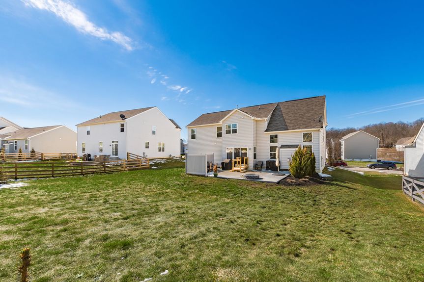 [023] 248 Auburn Dr, Newark, OH