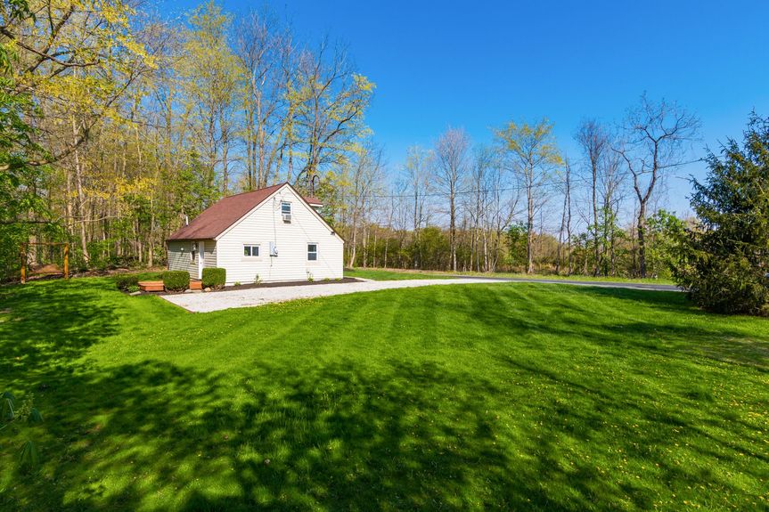 023_9b688b18_E Bennington-073