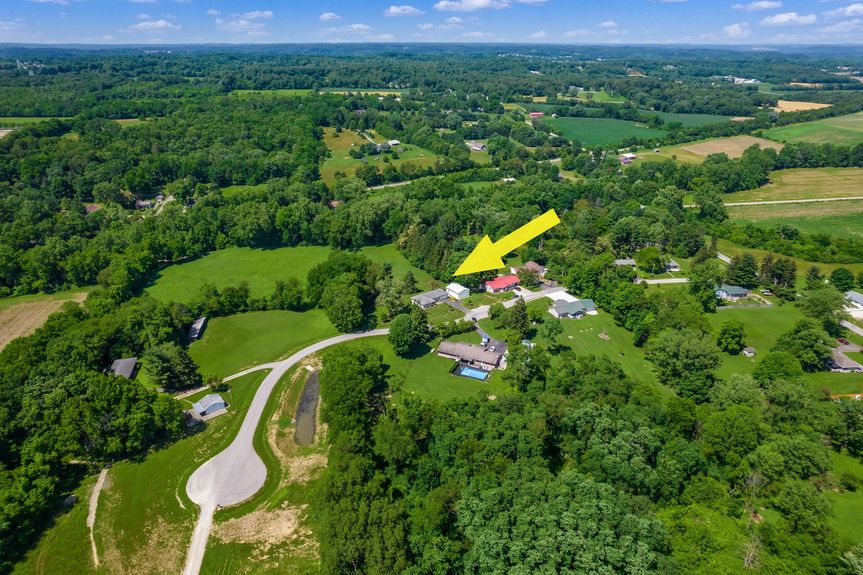 023_H 43025 USA DRONE001 – 1