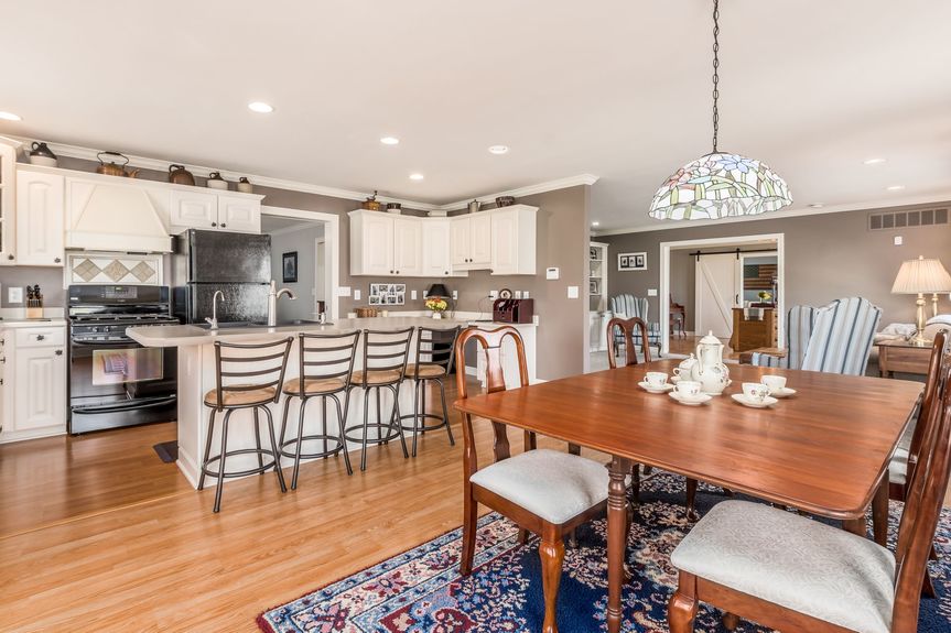 025_7_OM- 20 Gristmill Cir089