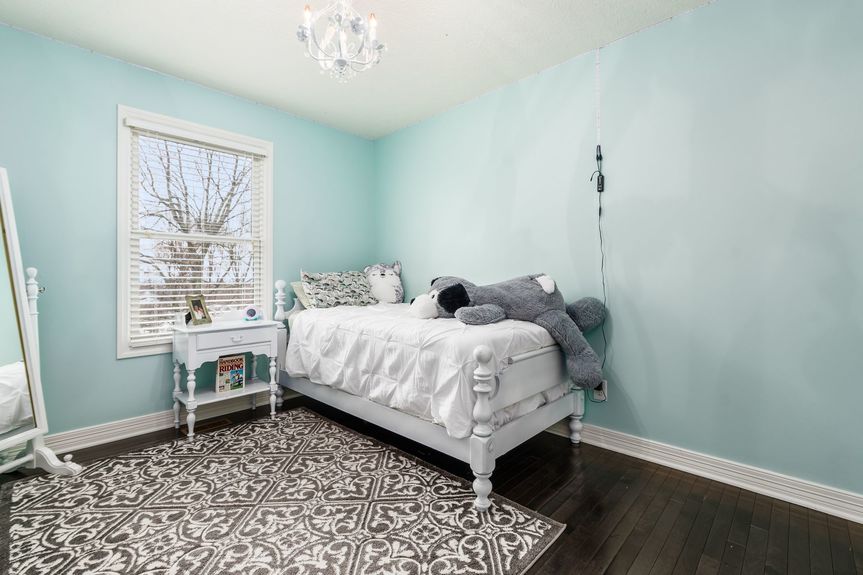 026_426 Crestview Woods Dr102