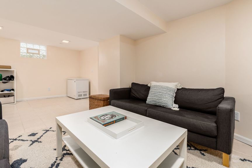 026_ Newark OH 43055 USA062