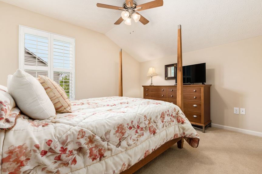 026_ Newark OH 43055 USA101