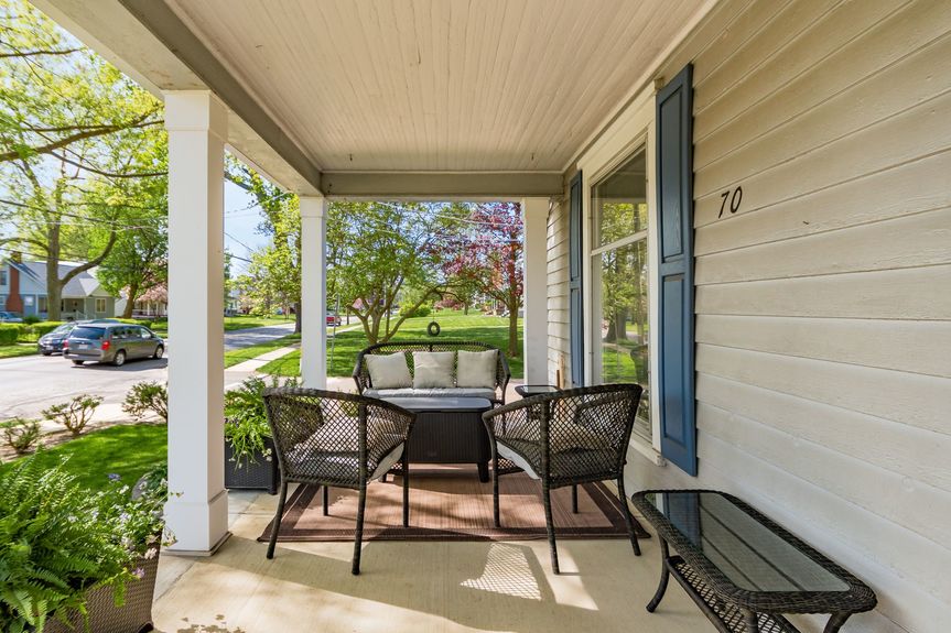 027_stown OH 43031 USA087-2