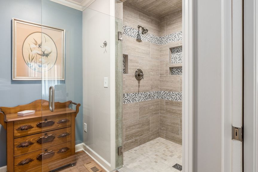 028_2_OM- 20 Gristmill Cir105