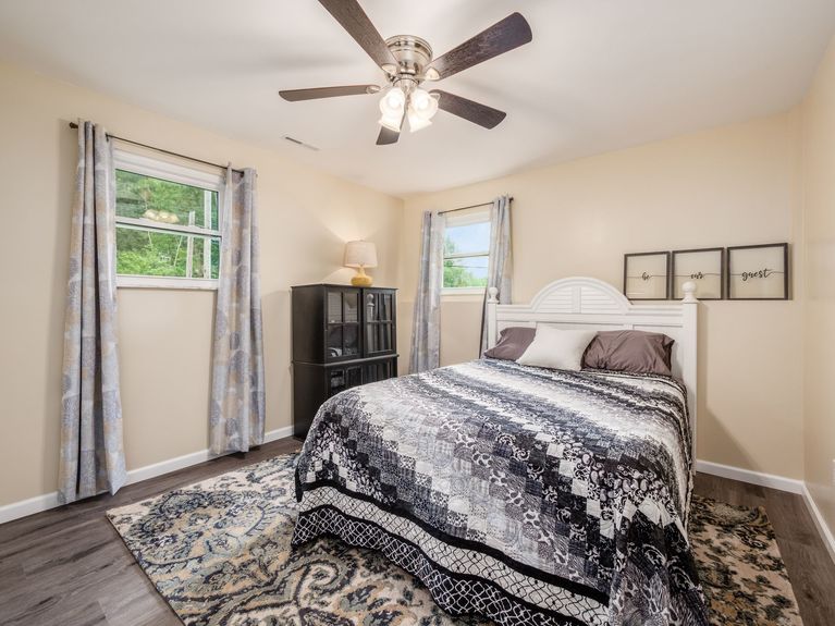 028_- 2165 Welsh Hills NE 095